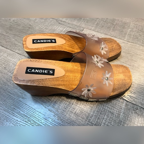 VINTAGE 90s CANDIES WOODEN HEELS CLEAR STRAP FLOWERS Y2K Size 8 TRENDING - Picture 1 of 5